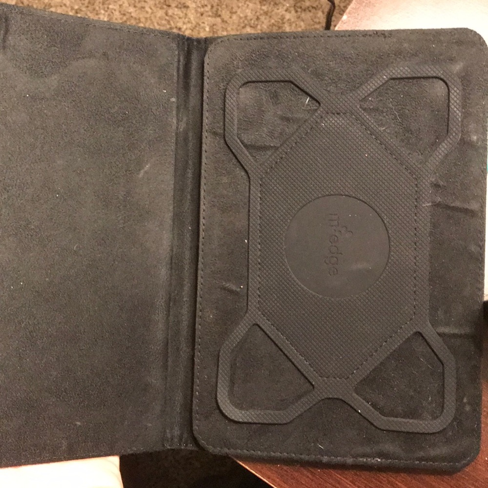 Tablet case - Picture 2 of 2